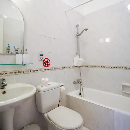Resitour - Regina Gardens Apartamento *