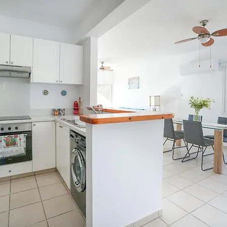 Resitour - Regina Gardens Pafos