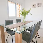 Apartment Resitour - Regina Gardens *