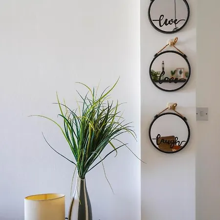 Resitour - Regina Gardens *