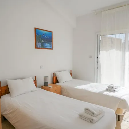 Resitour - Regina Gardens