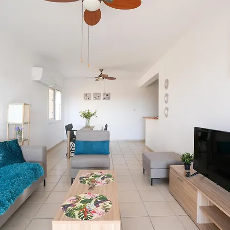 Resitour - Regina Gardens Paphos