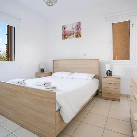 Apartamento Resitour - Regina Gardens