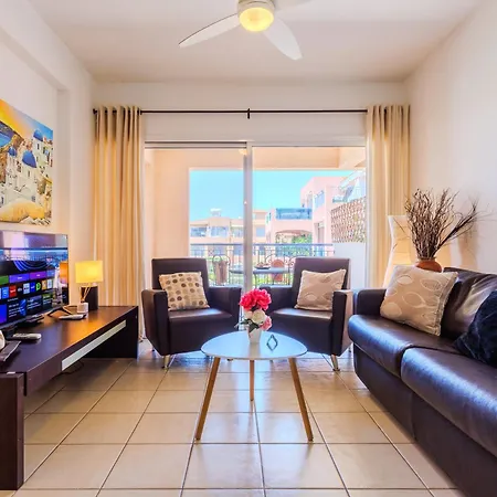 Resitour - Regina Gardens * Paphos