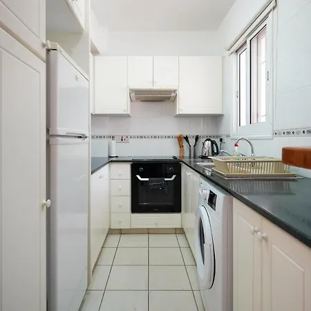 Resitour - Regina Gardens